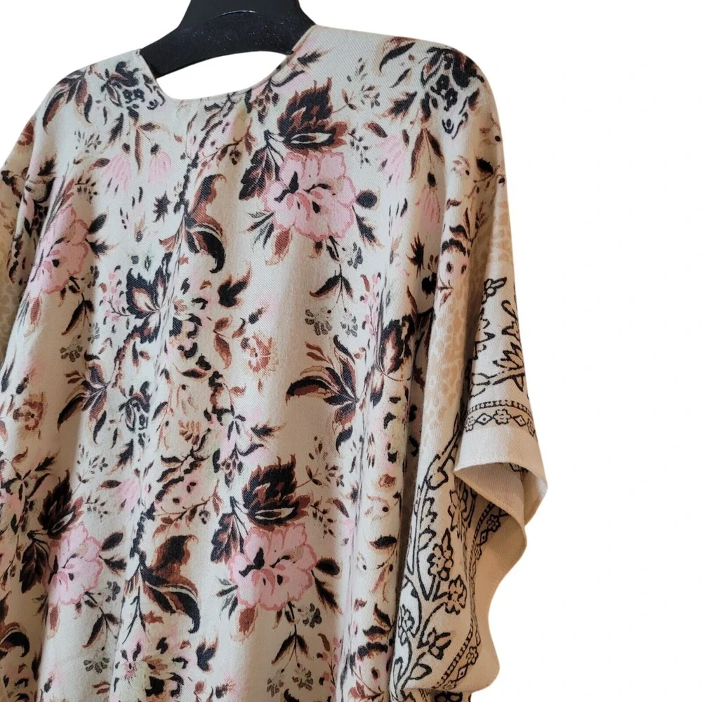 Nine West Rayon shawl Wrap Pink Floral womens OS Boho fringe dressy Casual Scarf